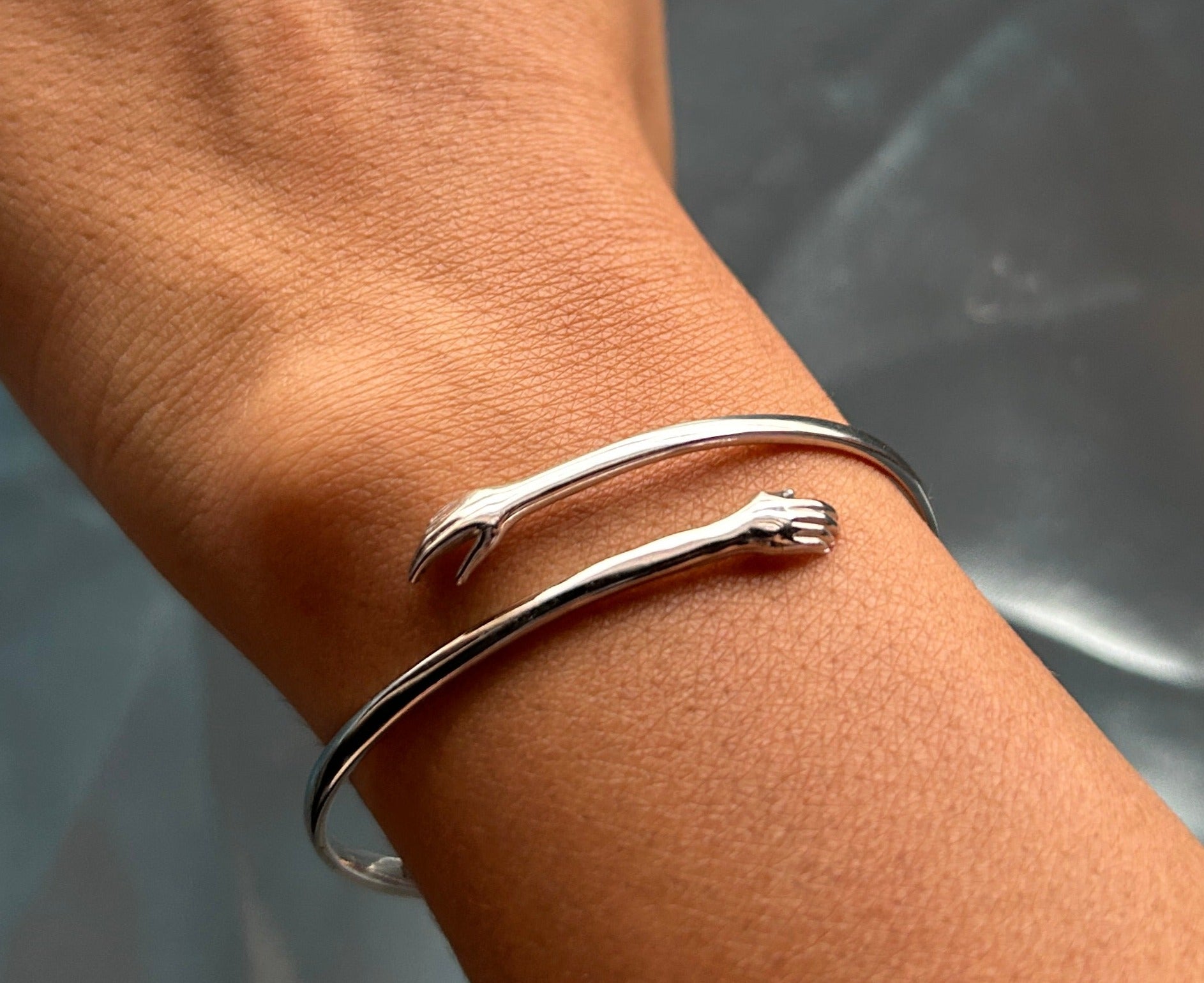 Hug Bracelets Perfect Gift for your loved ones Adjustable and Hallm Ellarah Jewellery