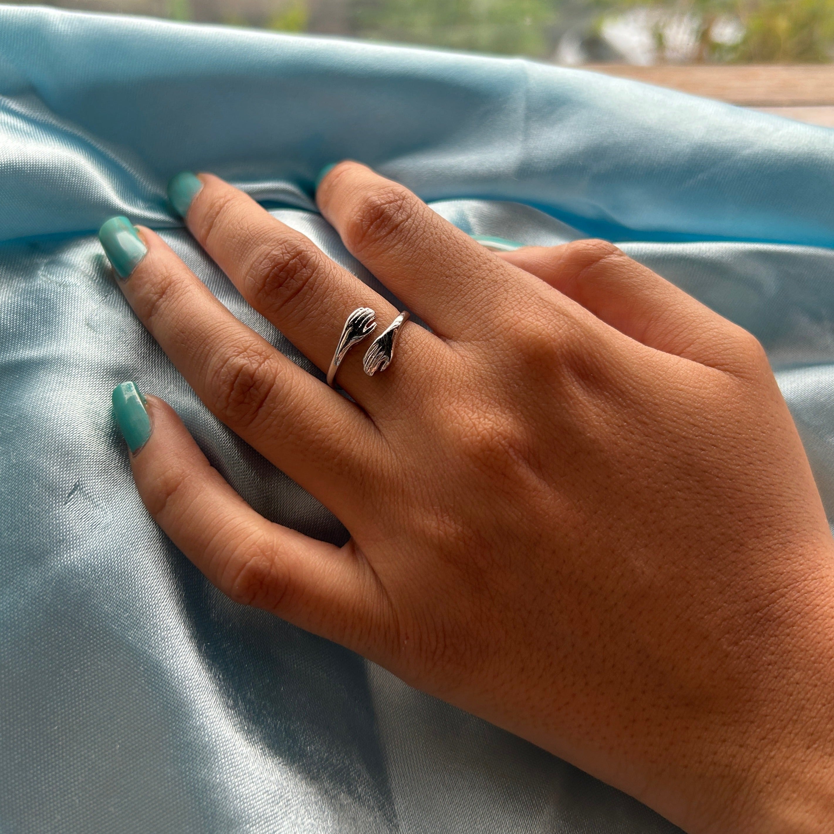 Hug Rings- Perfect Gift for your loved ones , Adjustable and Hallmarked